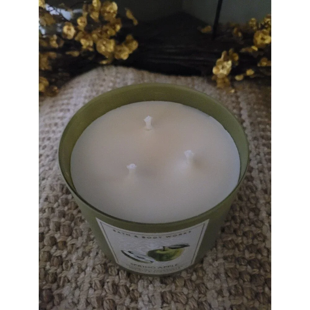 Spring Apple - Bath and Body Works 3-wick Candle